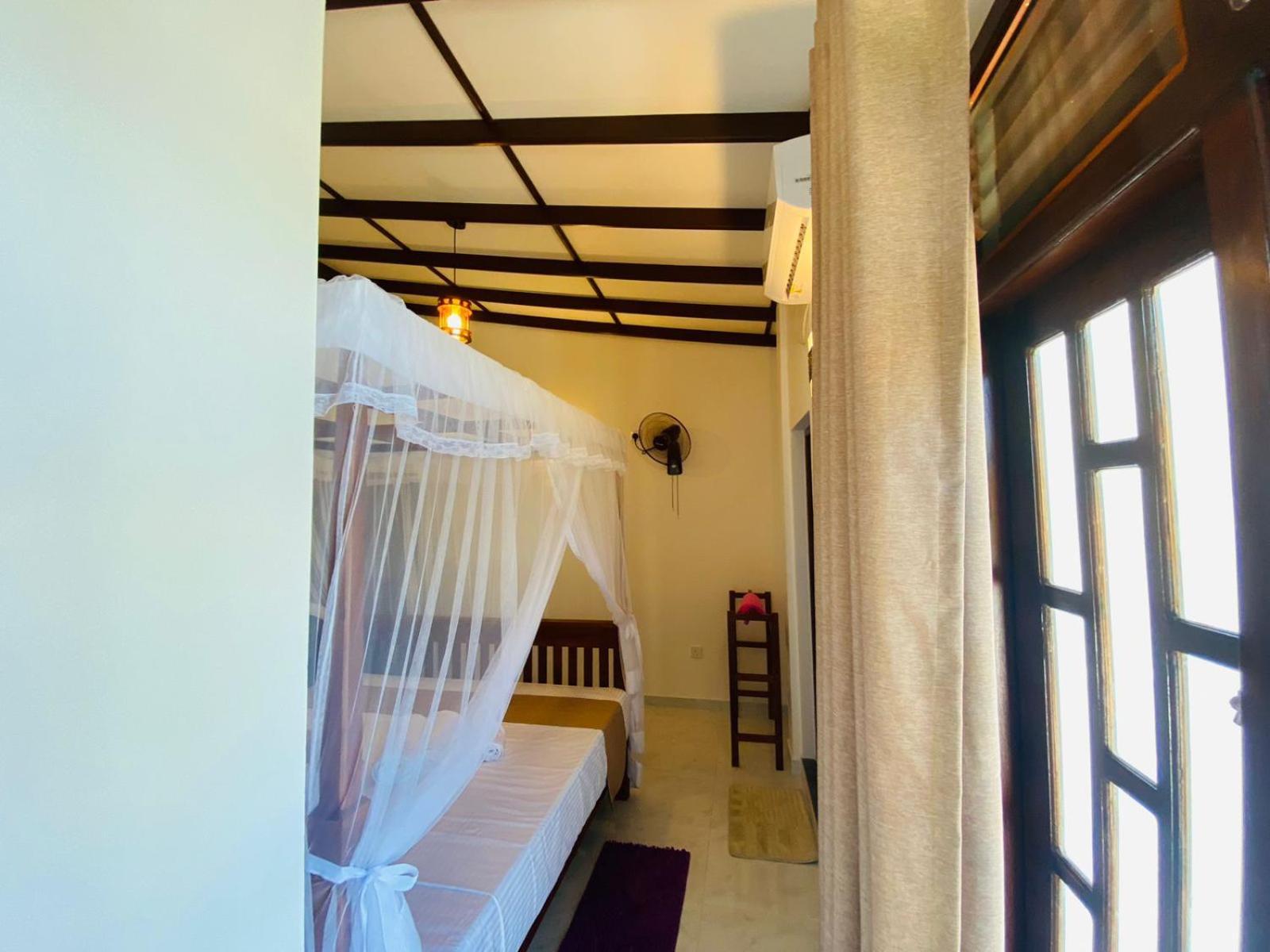 Tango Sunrise Villa Tangalle Esterno foto